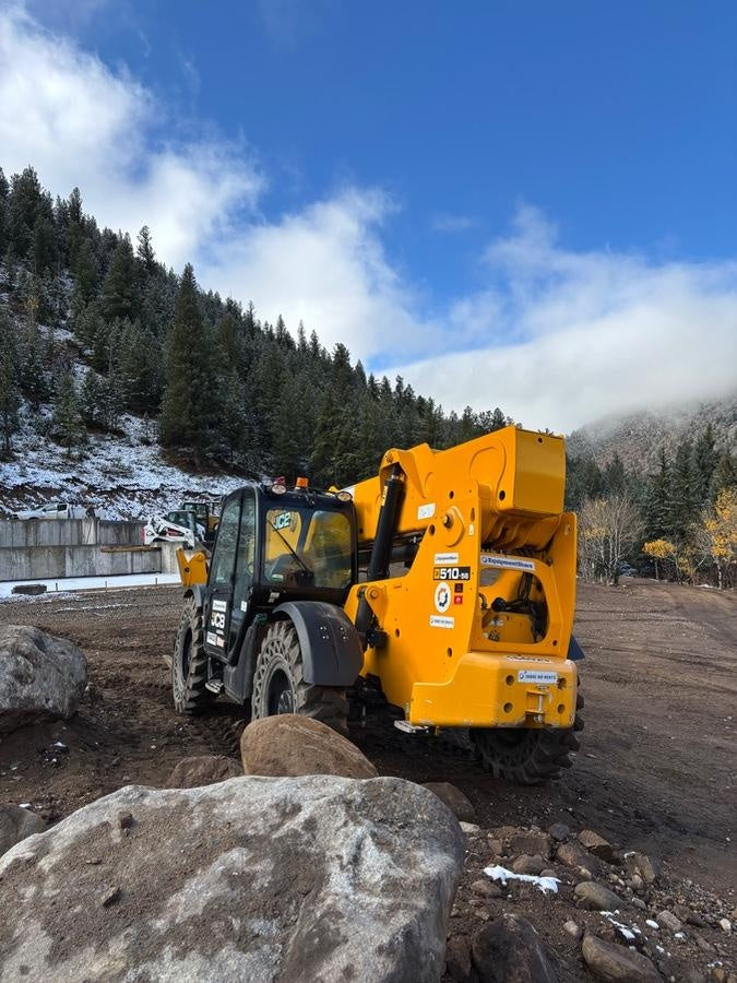 2021 JCB 510-56