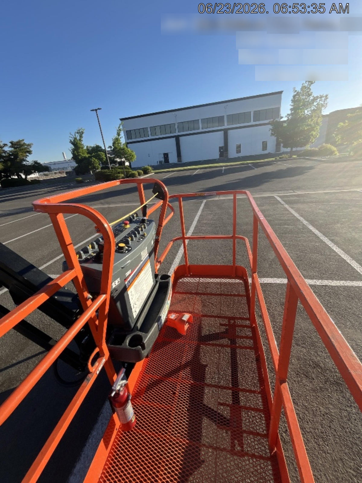 2025 JLG 660SJ