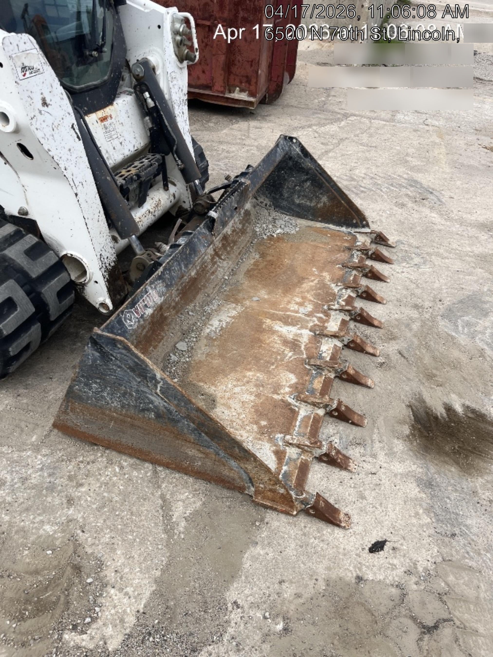 2025 VIRNIG 84" Smooth Bucket