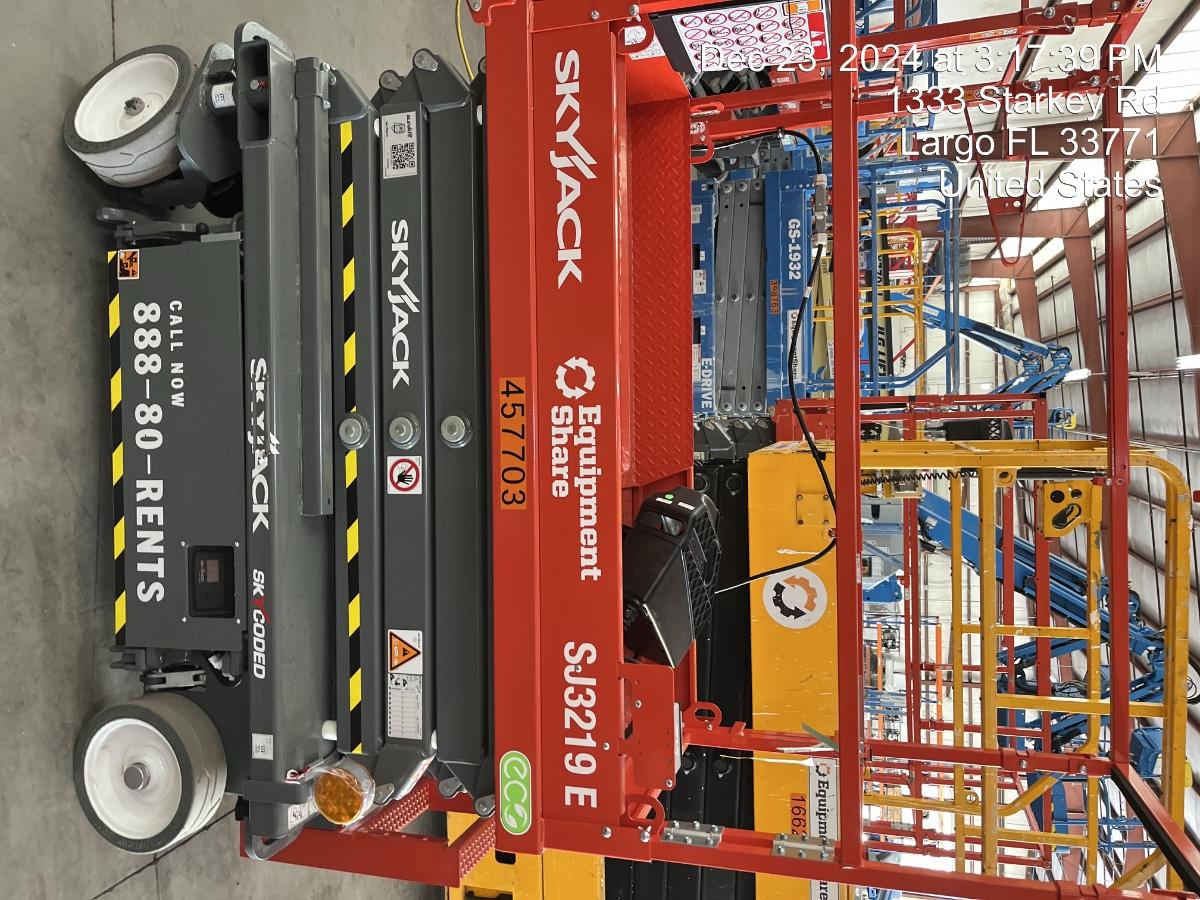 2024 Skyjack SJ3219 Electric Drive, Sld NM Tires, DBcns, RFRails, Power to Platform, T3 + Access Control