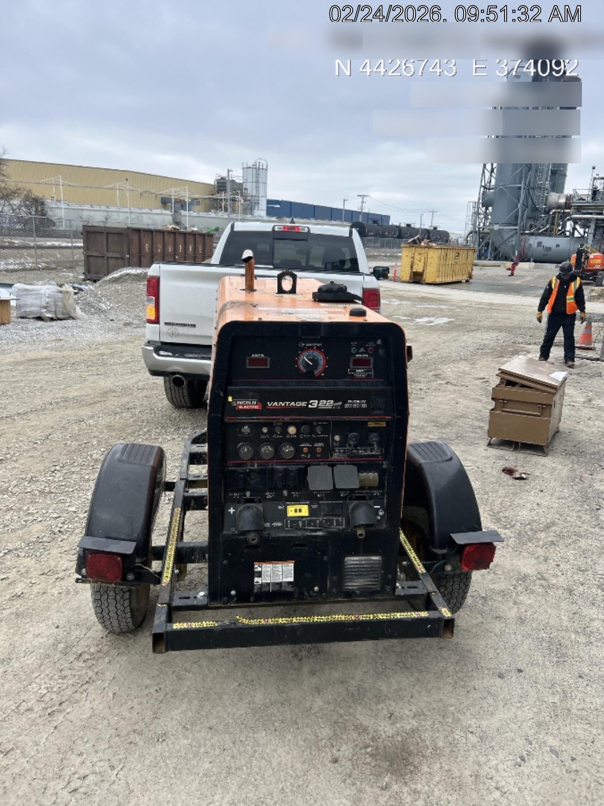2021 Lincoln Electric Vantage 322 Vantage 322 Ready Pak 3 w/ Decals, ORANGE (includes trailer, cable rack, fender light kit) NO Telematics