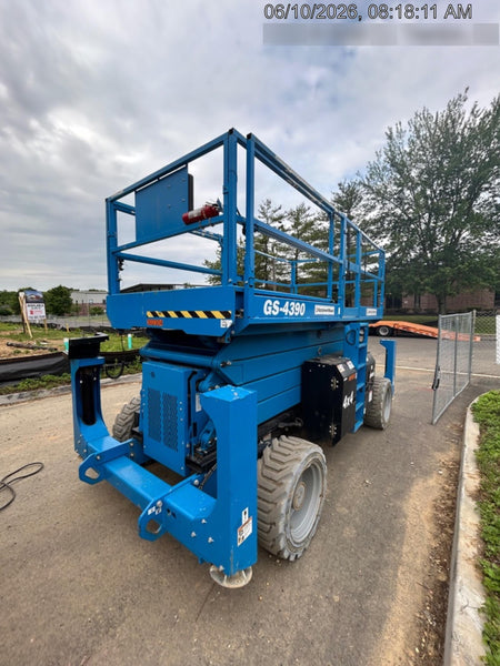 2023 GENIE GS-4390 RT