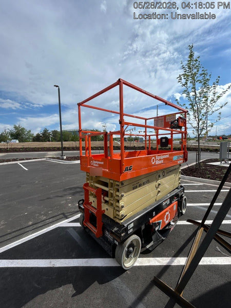 2022 JLG ES3246