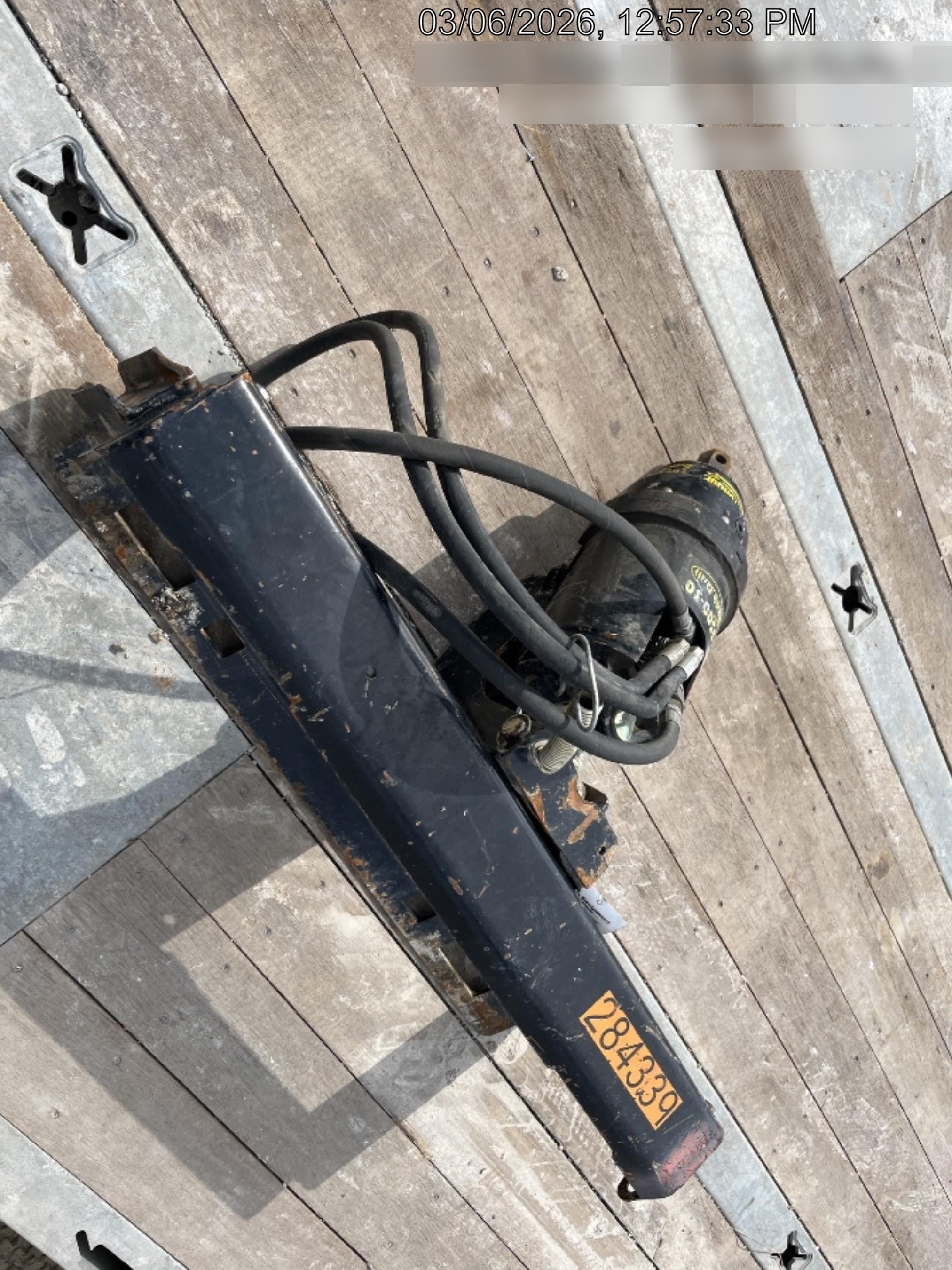 2022 AUGER TORQUE 3300-30