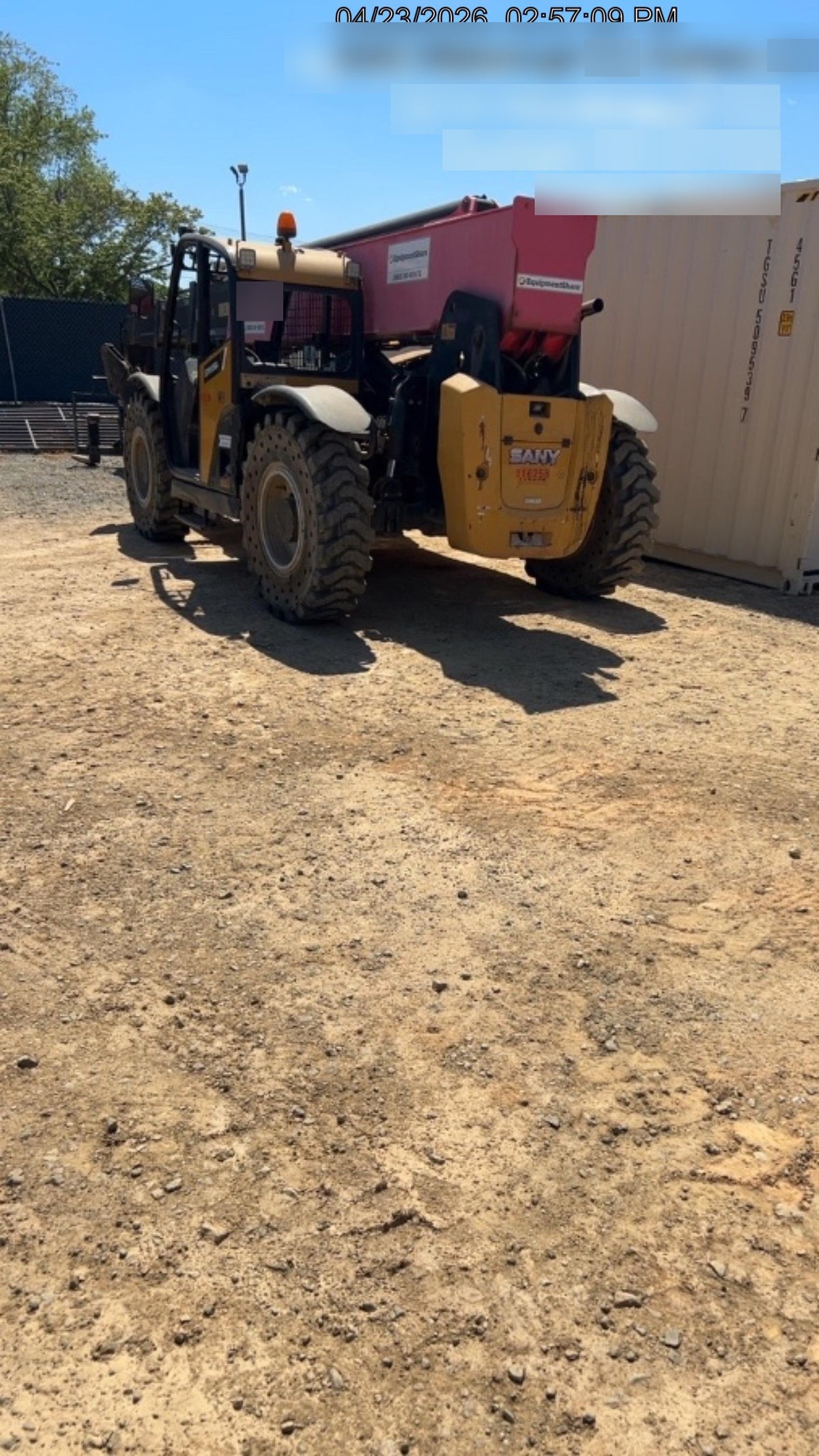 2020 SANY STH1056