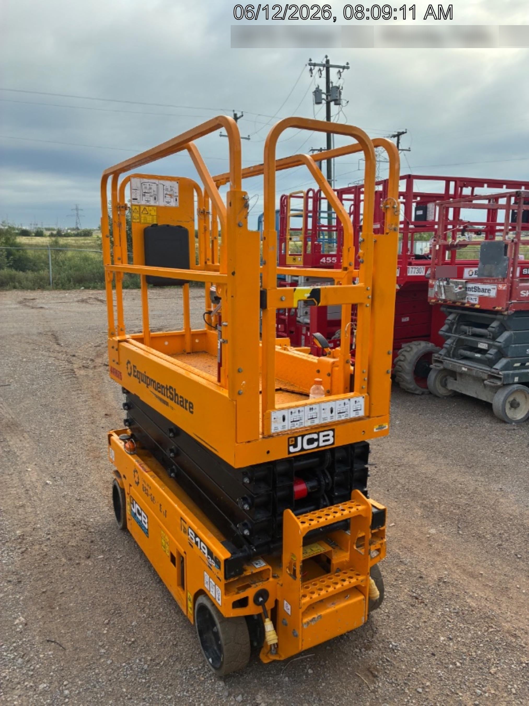 2024 JCB S1932E