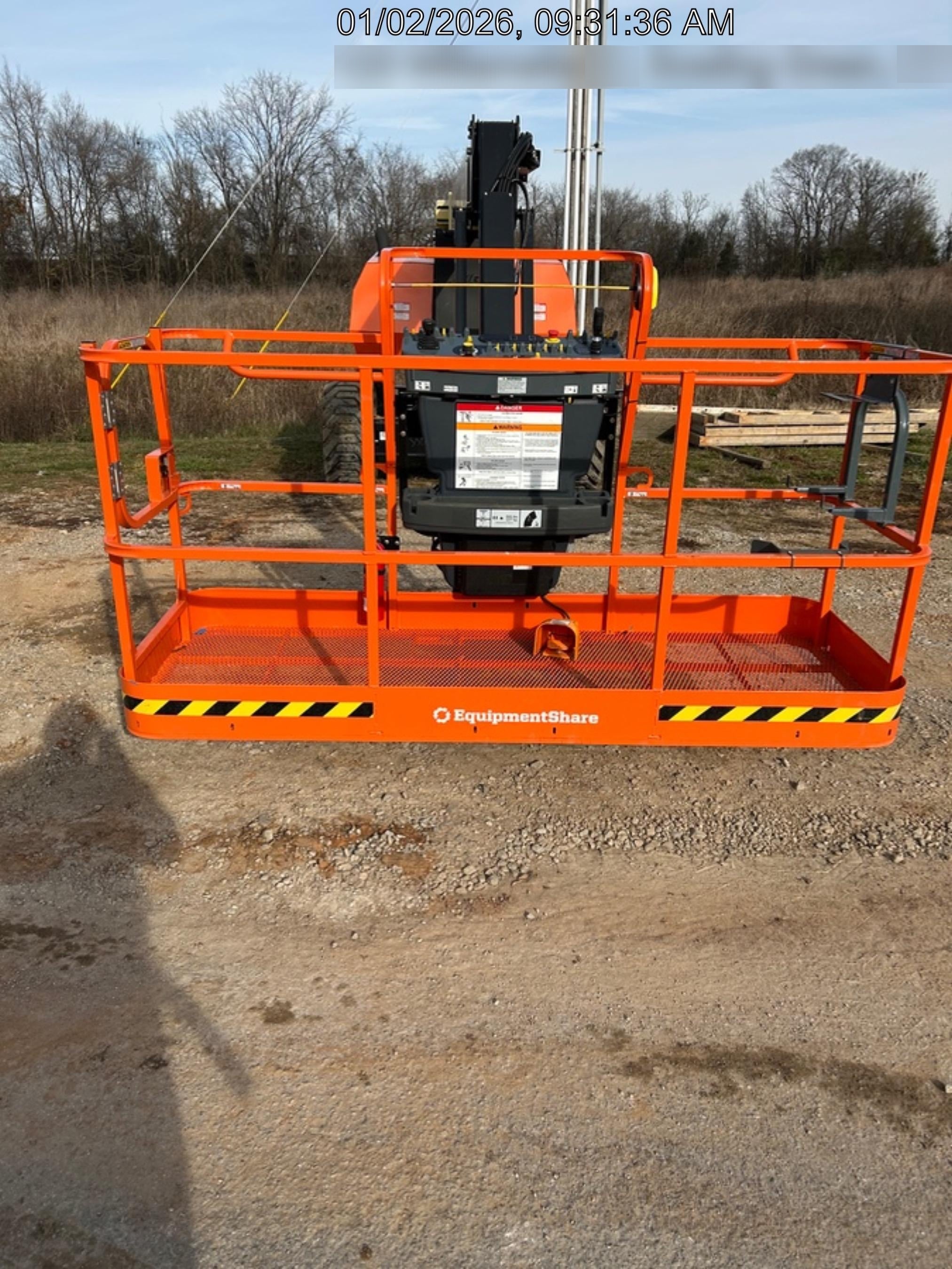 2025 JLG 800AJ