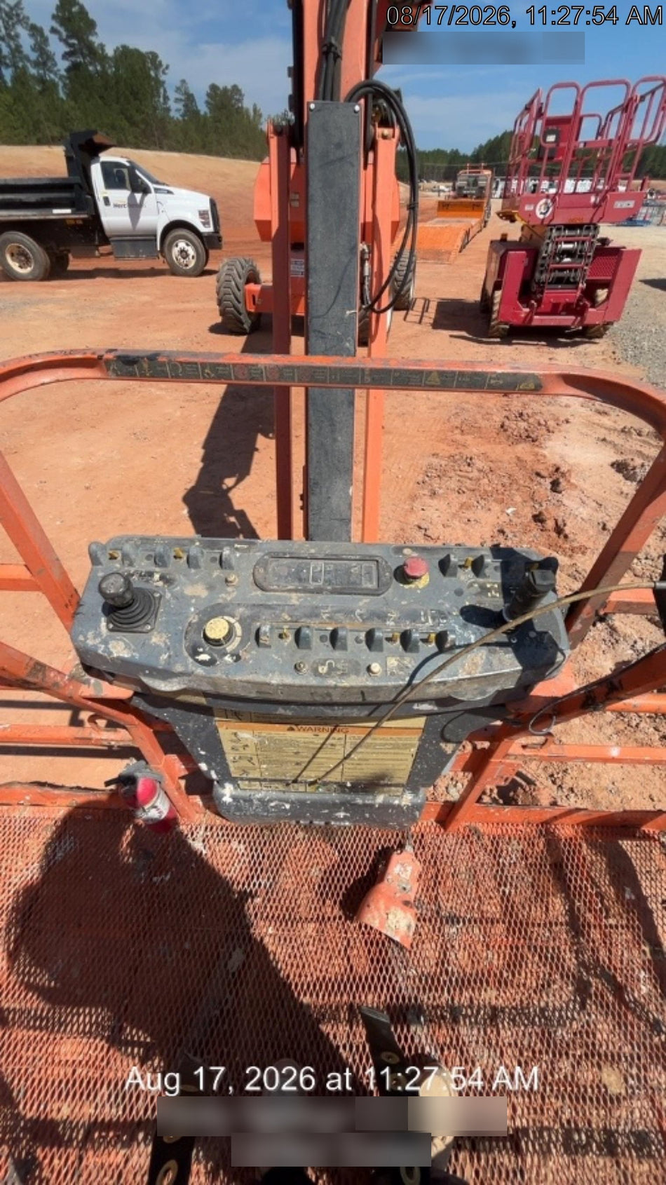 2019 JLG 860SJ