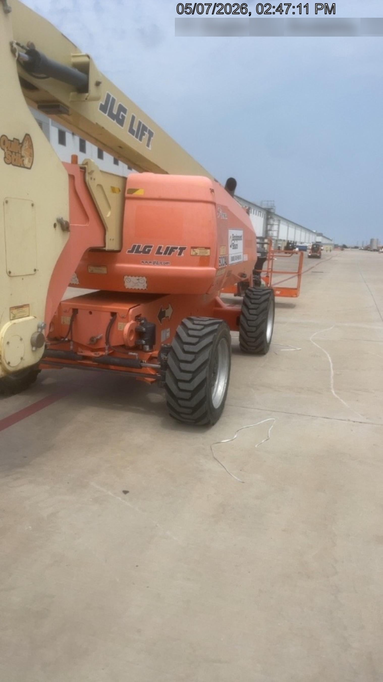 2019 JLG 800AJ