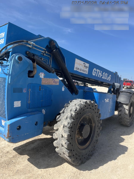 2017 GENIE GTH-1056