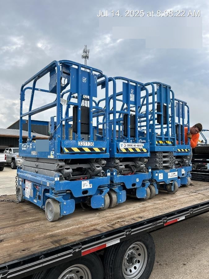2023 GENIE GS-1432