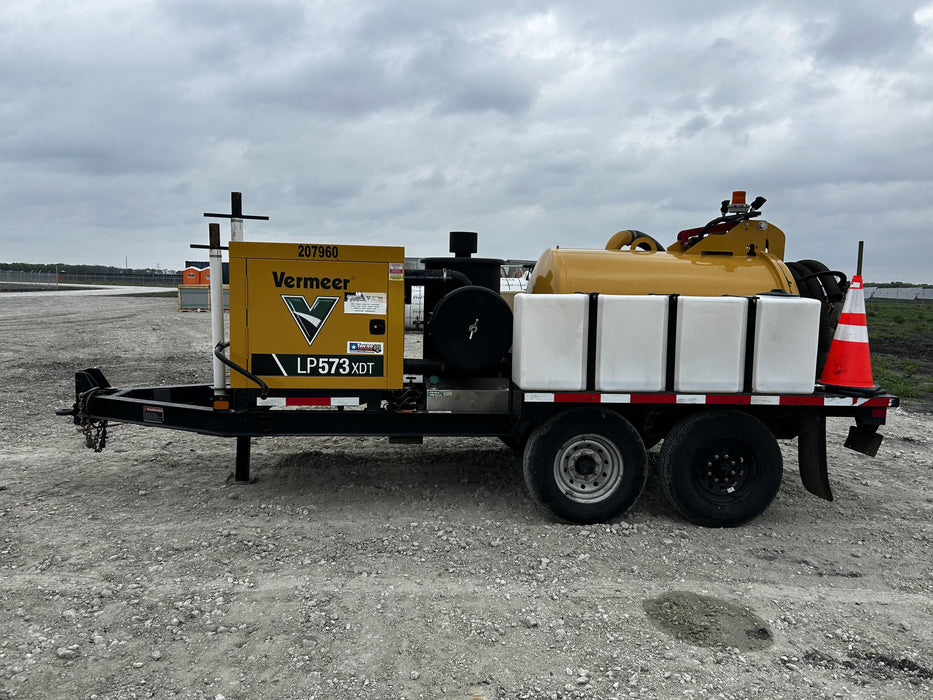 2022 VAC-TRON LP573XDT