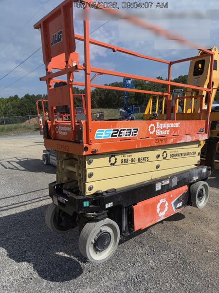 2022 JLG ES2632