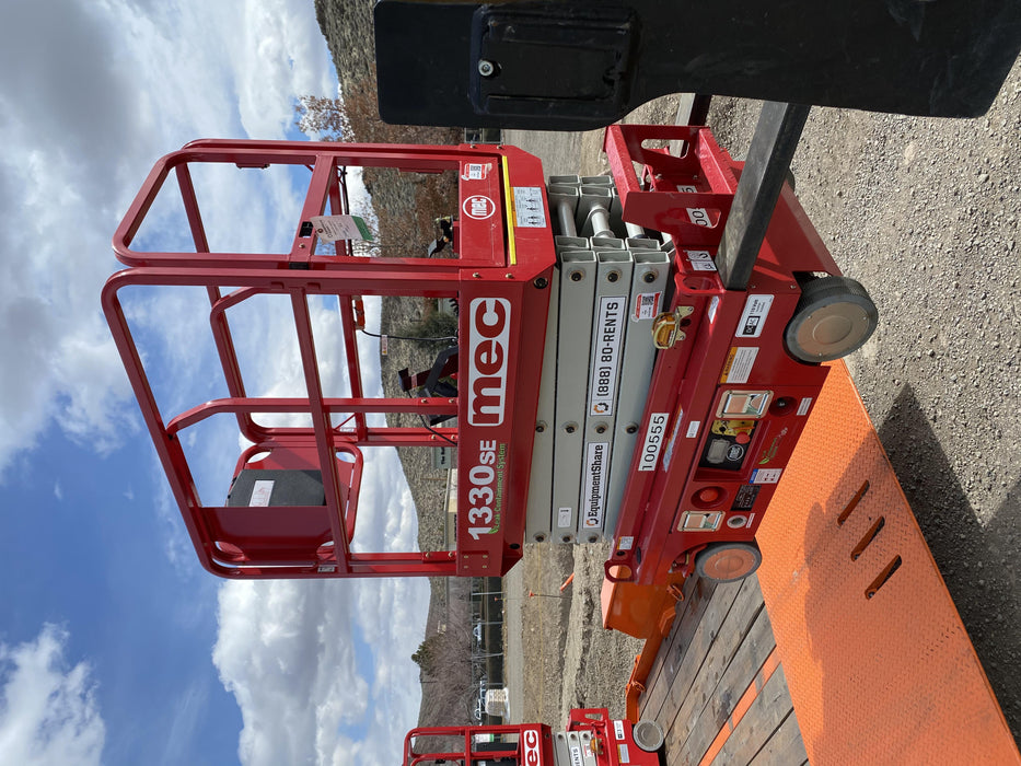 2020 MEC 1330SE Solid NM Tires, Steel Swing out Doors, LCS, Beacon, 900W Invertor