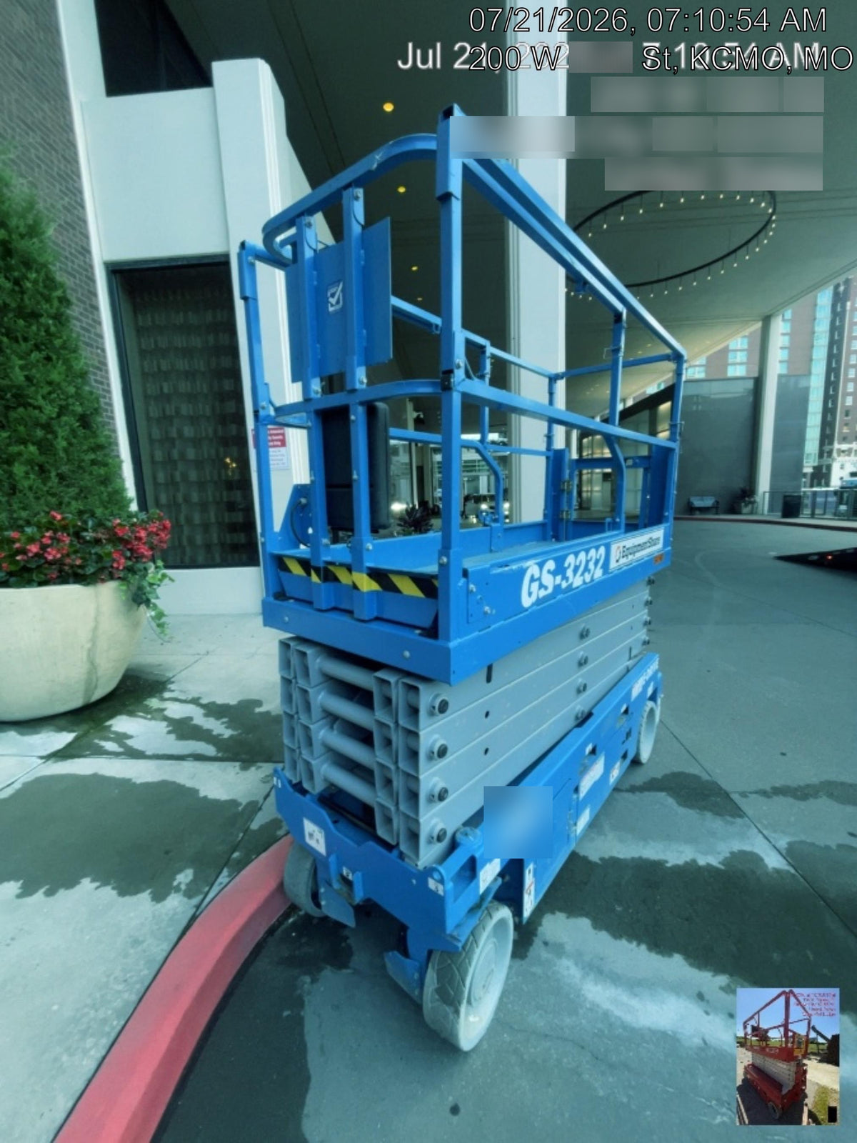 2023 GENIE GS-3232