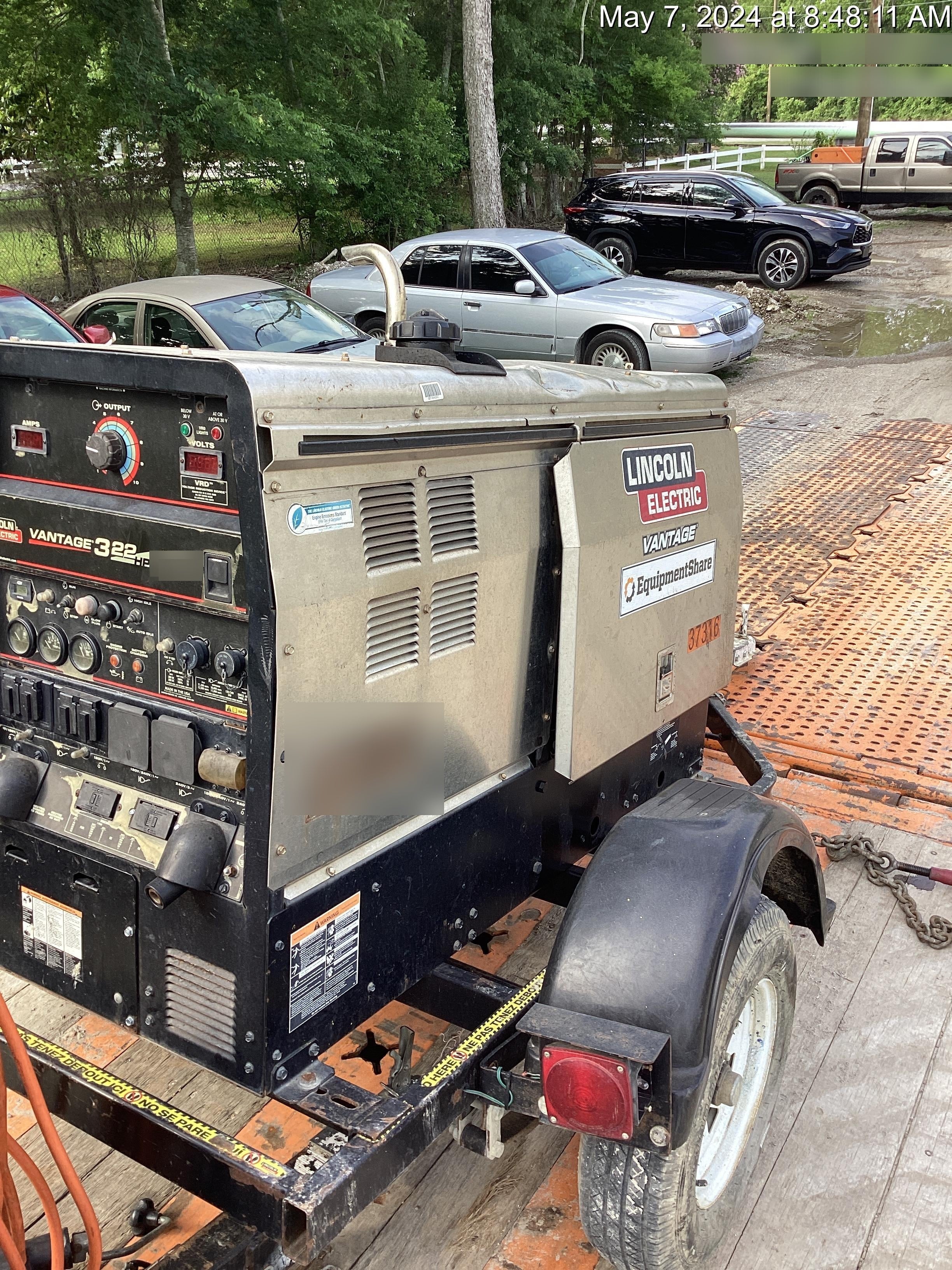 2019 Lincoln Electric Vantage 322 Ready-Pak 3, Two Wheel Trailer, Fender and Light Kit, Cable Rack