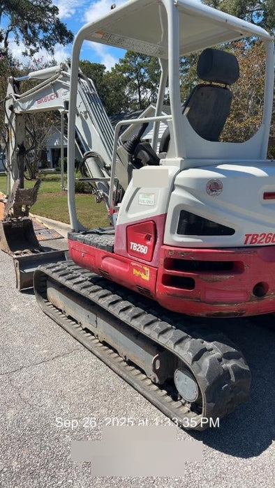 2019 Takeuchi TB260 Canopy, Standard Blade, Auxiliary hydraulics Manual QC, Hydraulic thumb, 12" ,18", 24" Bucket
