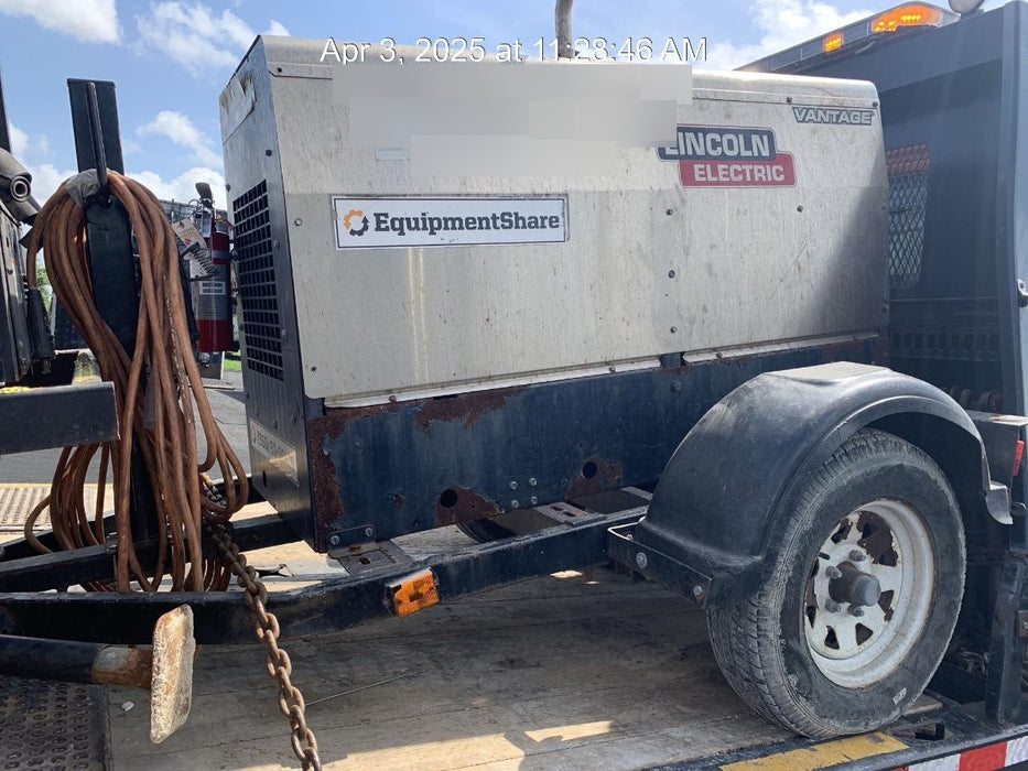 2019 Lincoln Electric Vantage 322 Lincoln Vantage 322 Welder w/Trailer, Light Kit, Cable Rack