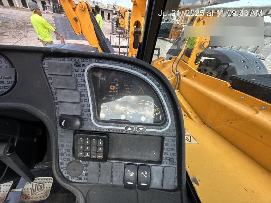 2022 JCB 510-56