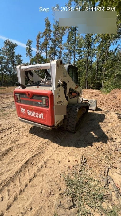 2021 BOBCAT T740