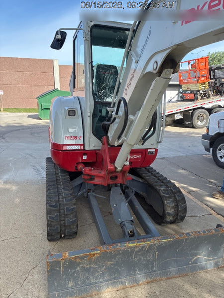 2025 TAKEUCHI TB235-2CR