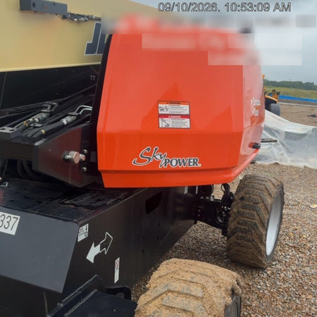 2025 JLG 660SJ
