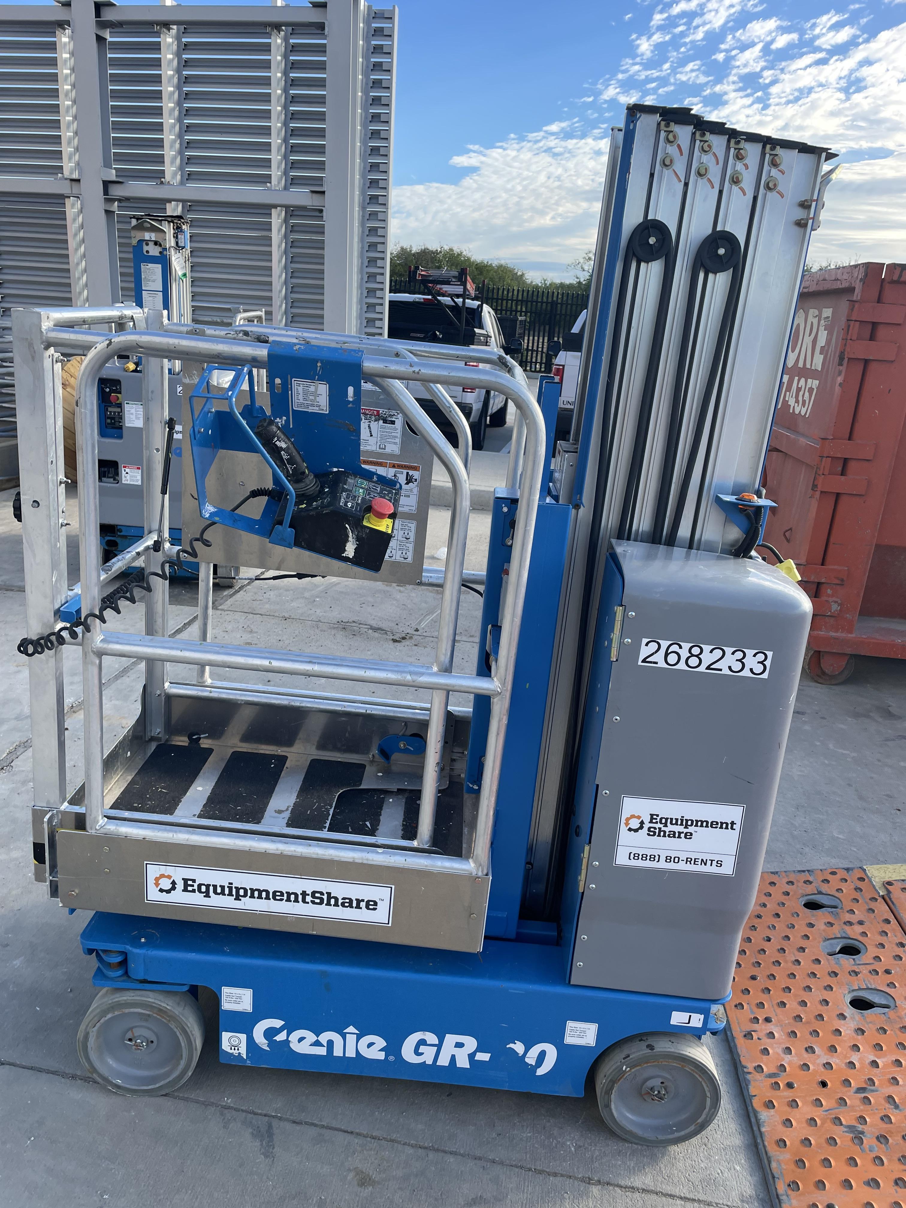 2022 GENIE GR-20