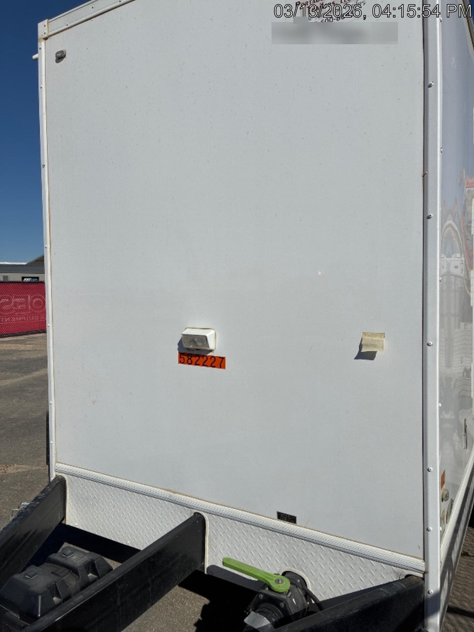 2025 PORTABLE RESTROOM TRAILER RRAV965412
