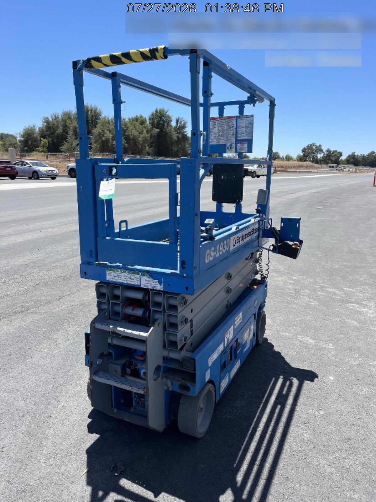 2020 Genie GS-1930 Solid Non Marking Tires, Beacon, Folding rails with half height swing gate, 800W Inverter