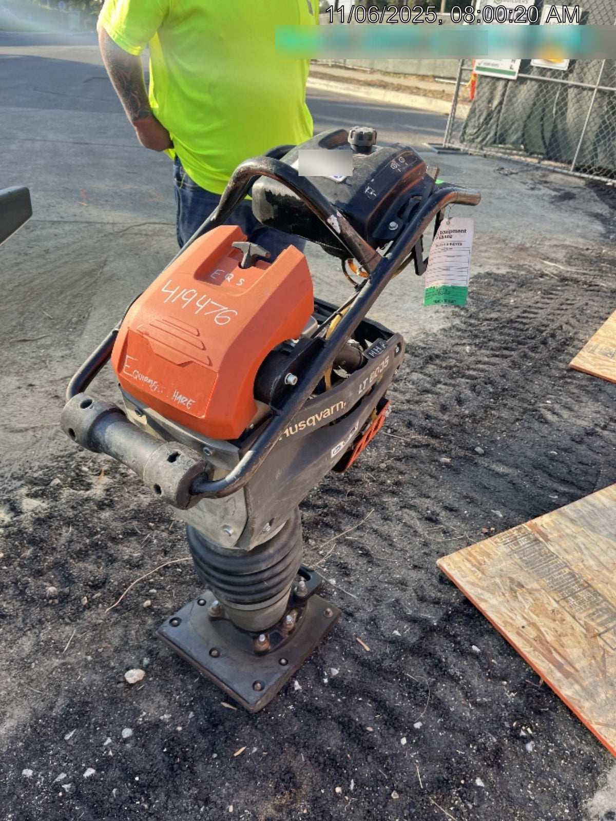2024 HUSQVARNA LT6005