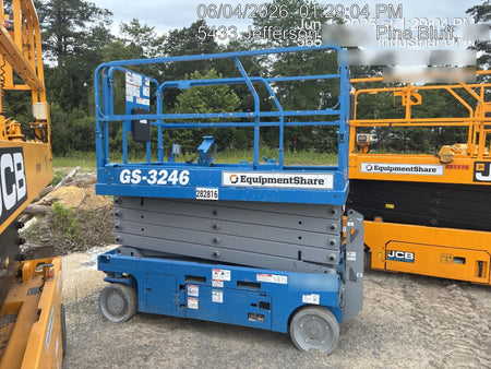 2022 GENIE GS-3246