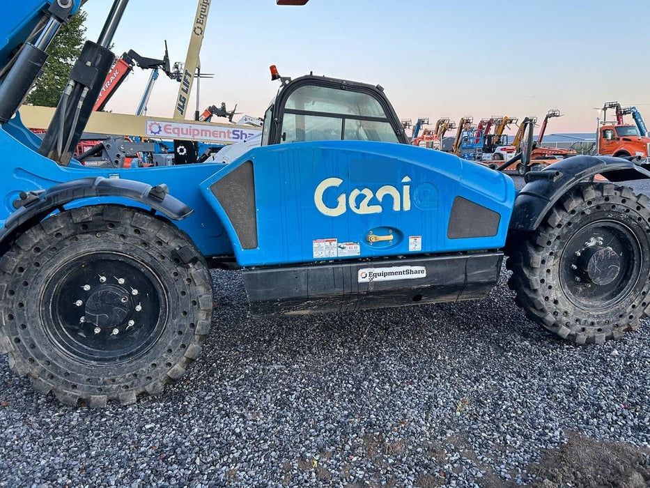 2019 Genie GTH-844 Cab/Heat/AC, Solid RT Tires, LED Work Lights, Beacon 60" QA Carriage, 48" Forks