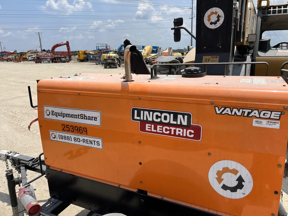 2022 Lincoln Electric LE400 Kubota V1505, Trlr, Cable Rack, Light Kit, ES Decals, T3