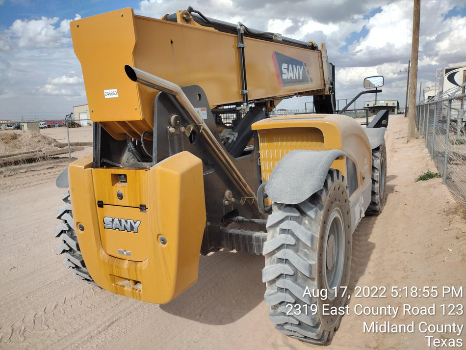 2022 SANY STH1056