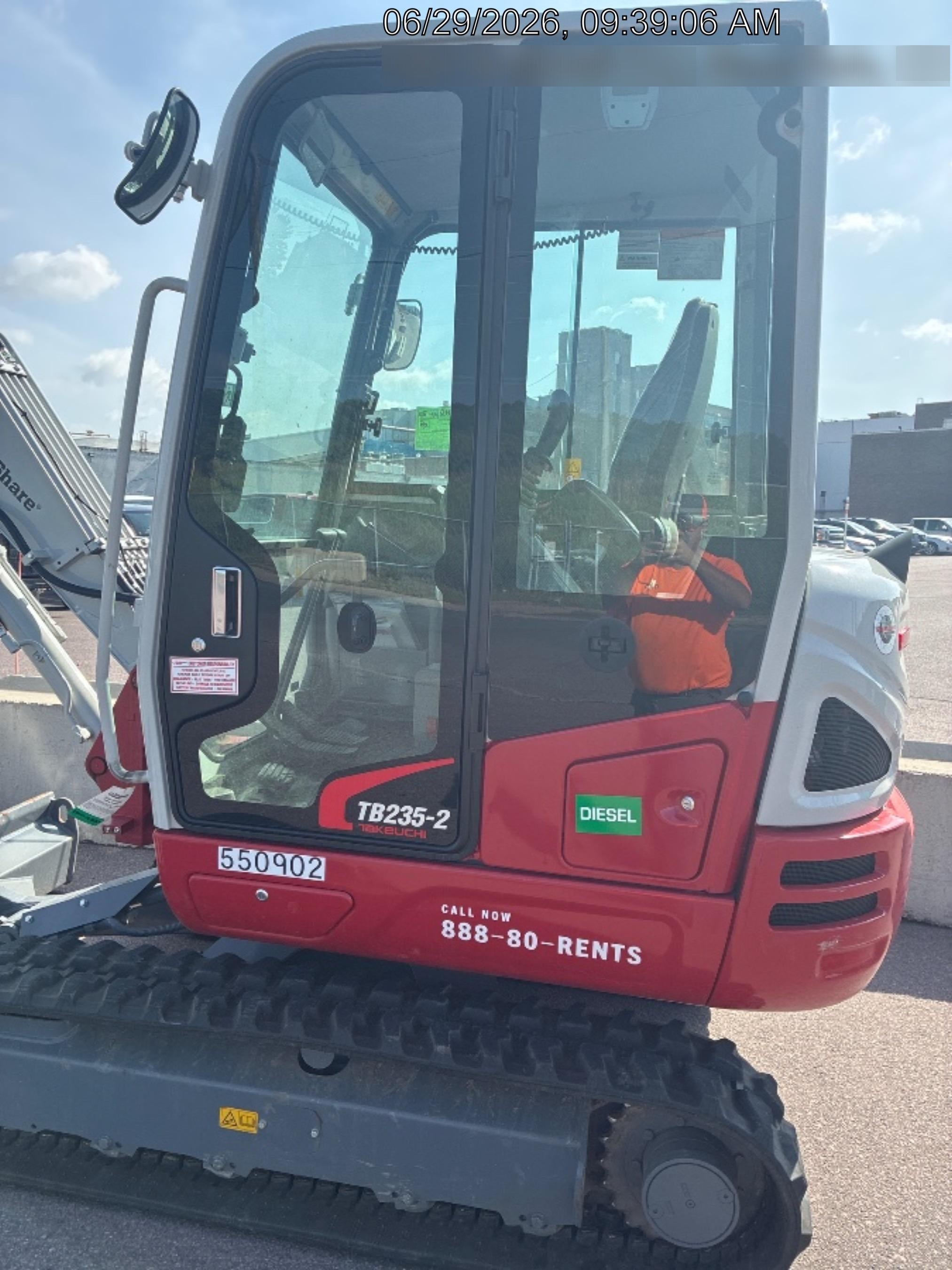2025 TAKEUCHI TB235-2CR