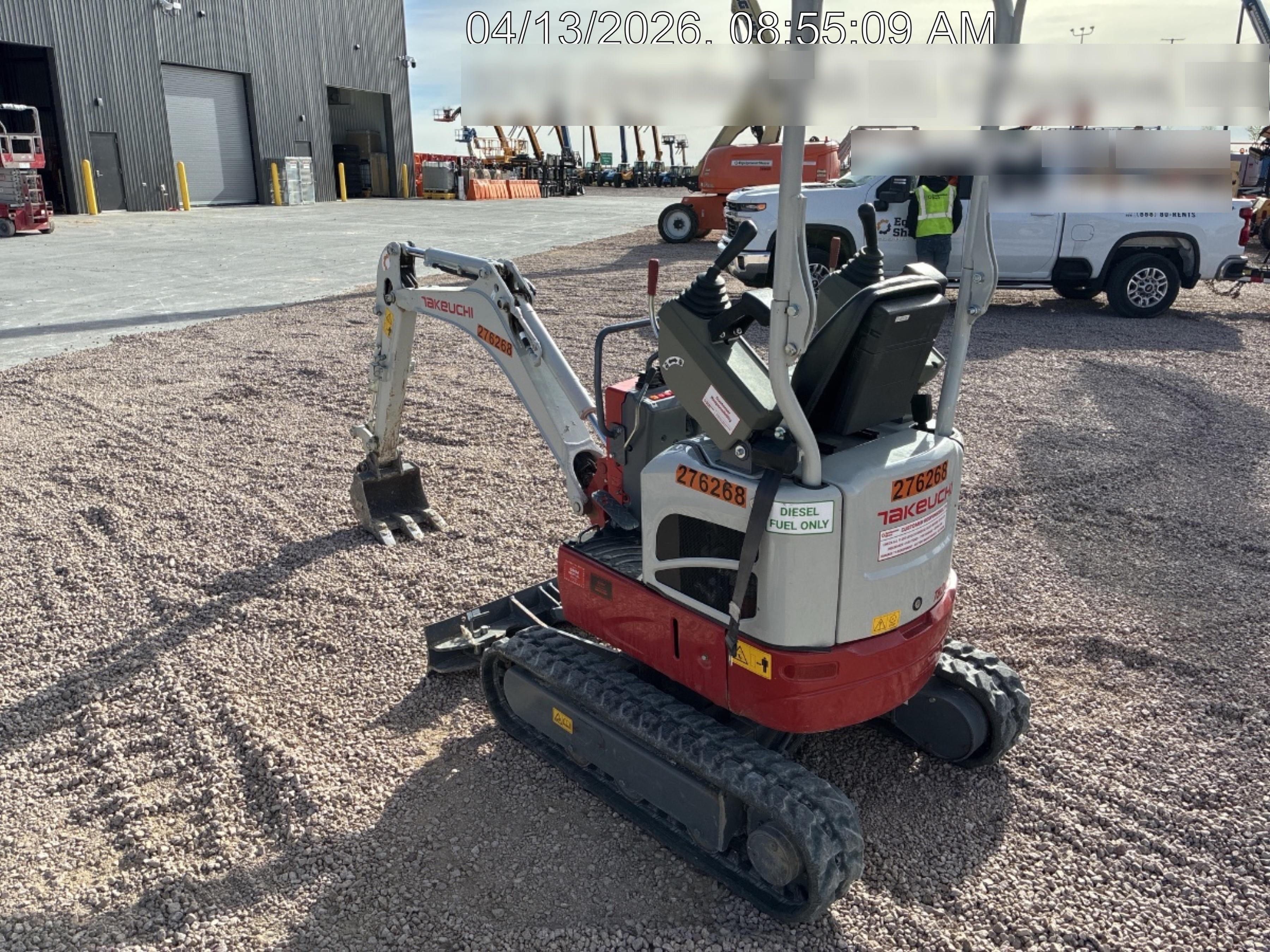 2022 TAKEUCHI TB210R