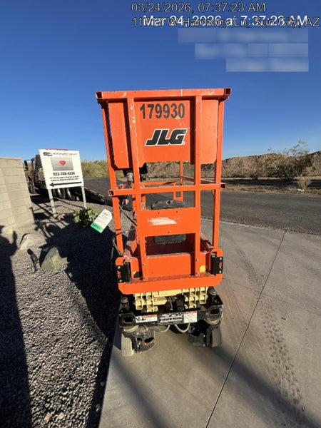 2021 JLG ES1330L