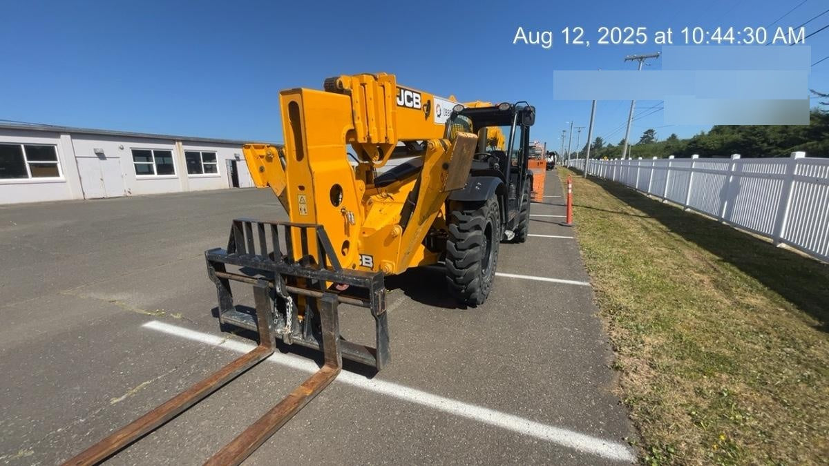 2021 JCB 510-56