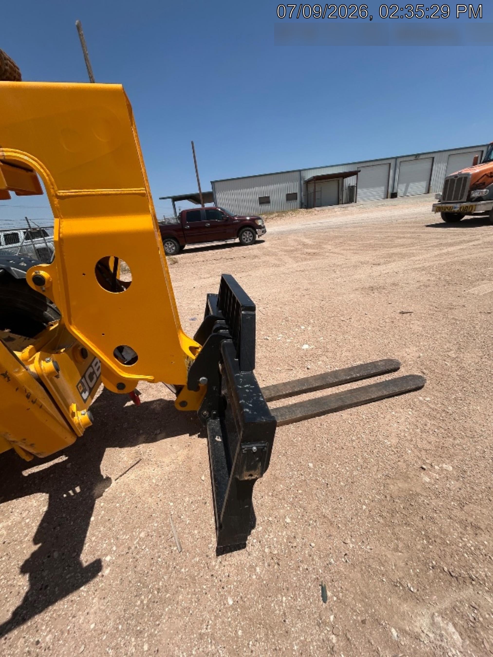 2025 JCB 512-56