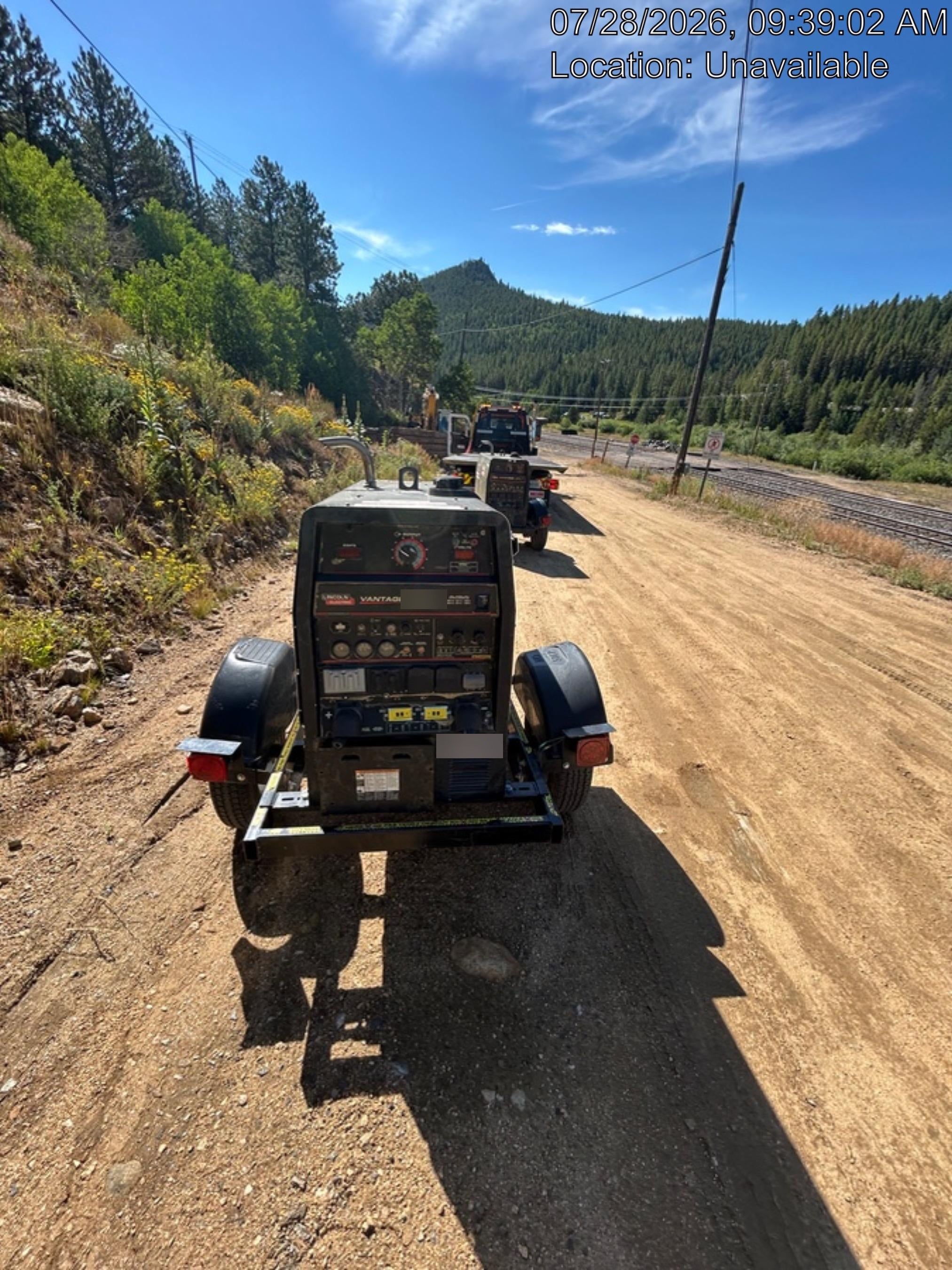 2020 Lincoln Electric Vantage 322 Welder Ready-Pak 3, Two wheel trailer, Fender and Light kit, Cable Rack