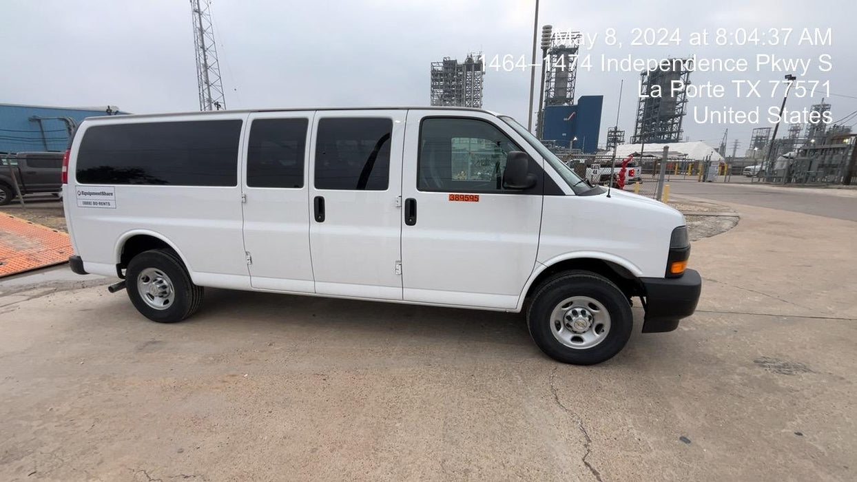 2023 CHEVROLET Express Van - Rental