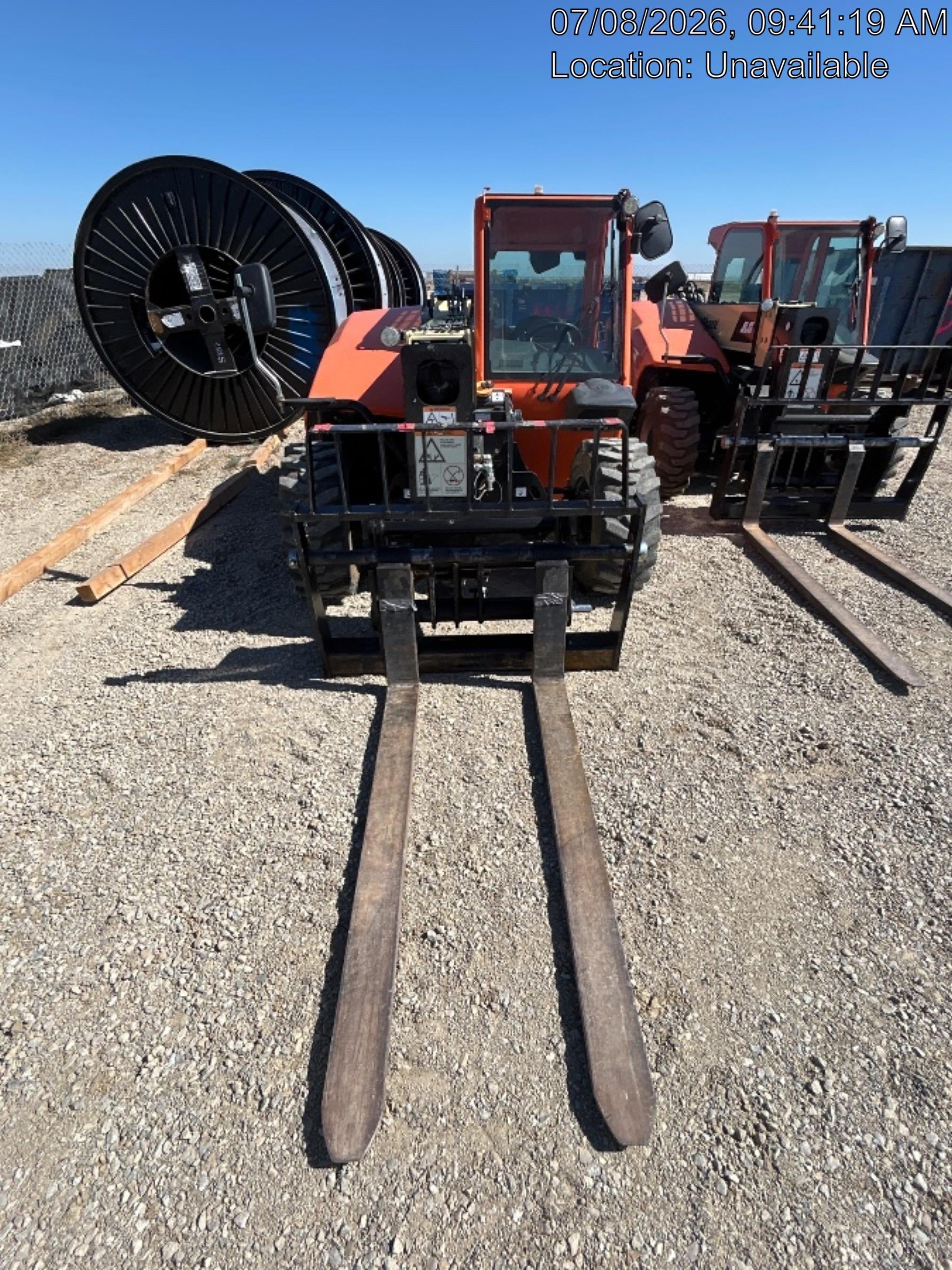 2025 JLG 519