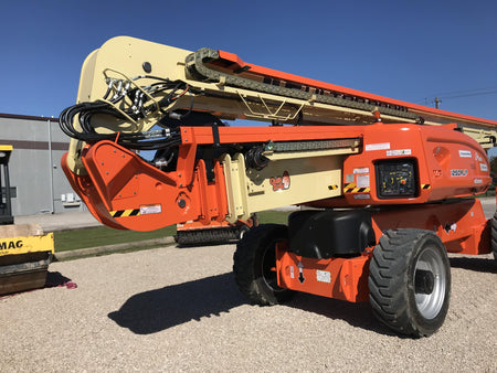 2021 JLG 1250AJP