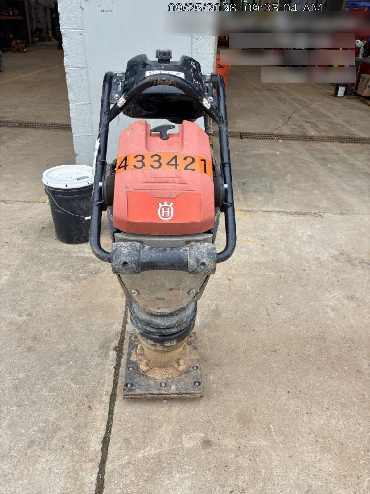 2024 HUSQVARNA LT6005