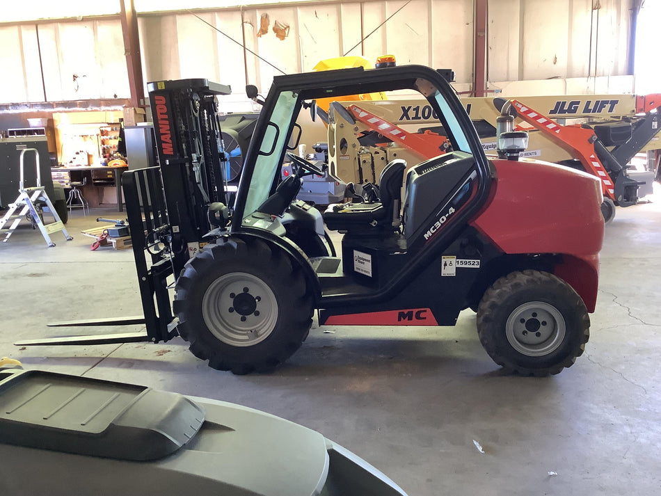 2021 MANITOU MC30-4