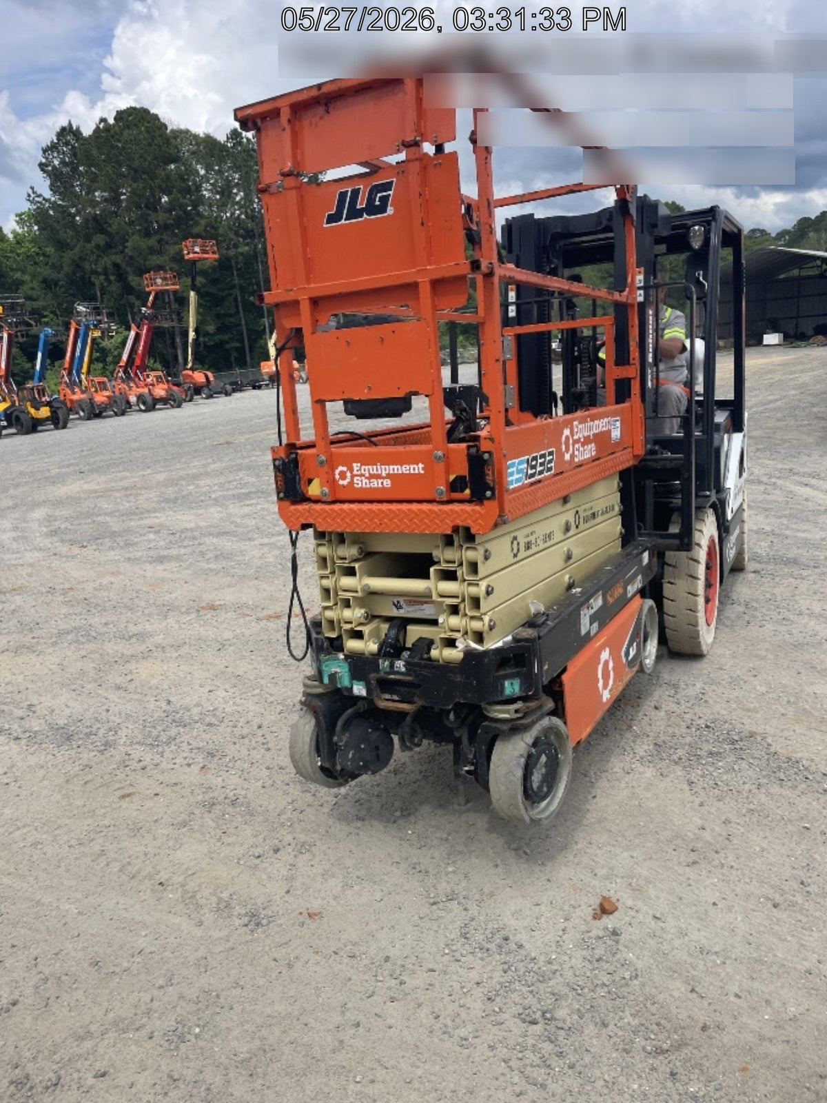 2023 JLG ES1932
