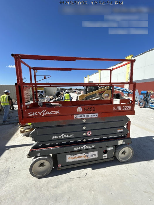 2017 Skyjack SJIII-3226 Skyjack SJIII3226 Scissor Lift