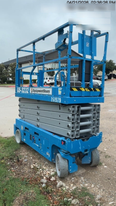 2022 GENIE GS-3232