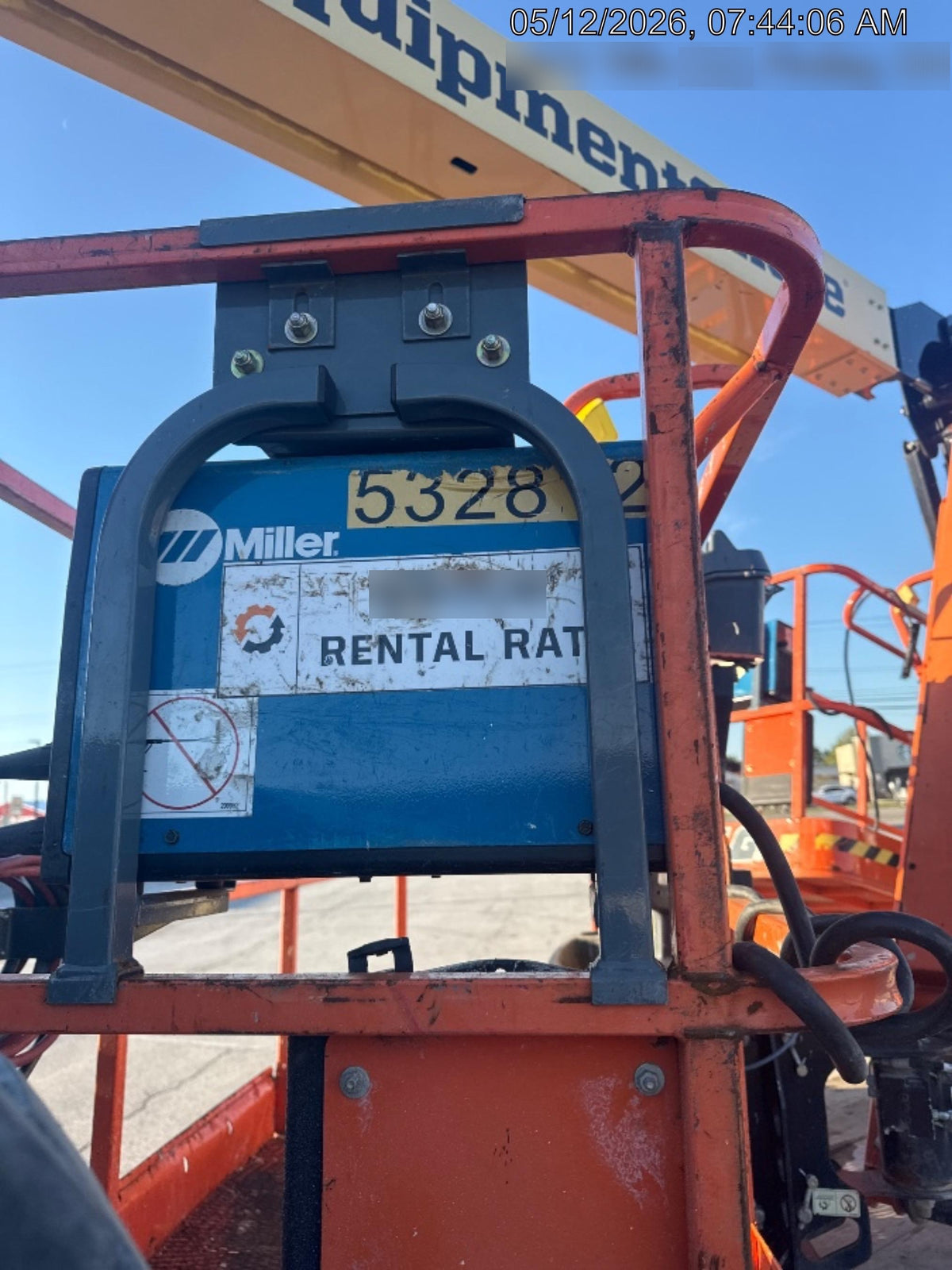 2025 MILLER ELECTRIC CST-282
