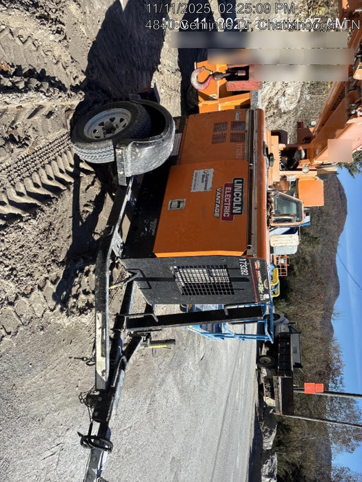 2021 Lincoln Electric Vantage 322 Vantage 322 Ready Pak 3 w/ Decals, ORANGE (includes trailer, cable rack, fender light kit) NO Telematics